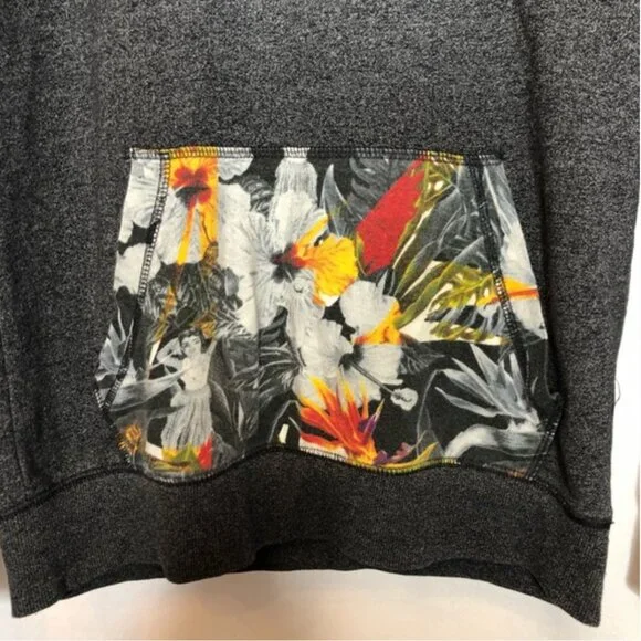 On the Byas Hawaiian Print Lightweight Gray Hoodie, Men's Small - Picture 2 of 8